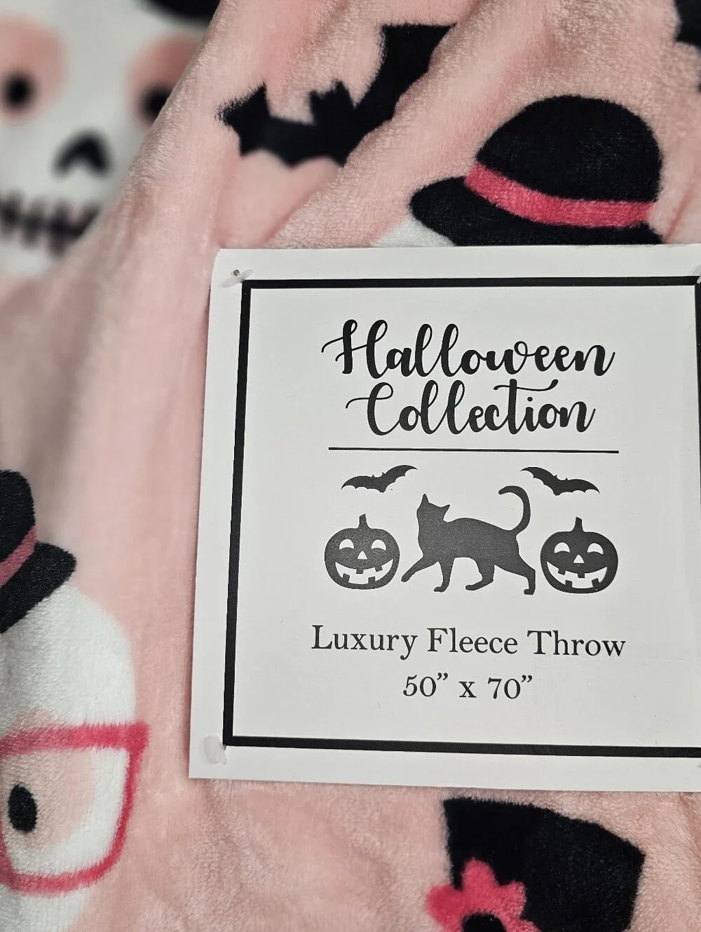 New Halloween Black Bats Skeletons w/ Flower Top Hats Pink Throw Blanket 50 x 70